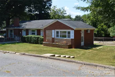 437 Hillcrest Road, Statesville, NC 28677 - Photo 1