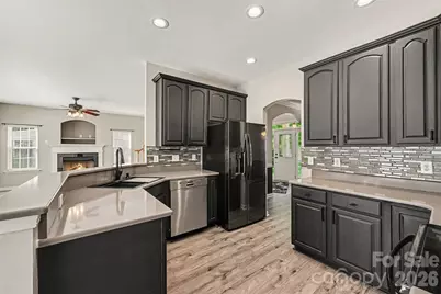 3118 Hadden Hall Boulevard, Fort Mill, SC 29715 - Photo 13