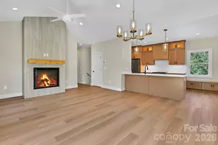 34 Mountain View Rd, Asheville, NC 28805 - Photo 9