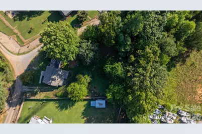 3221 1st Avenue Drive SE, Conover, NC 28613 - Photo 41