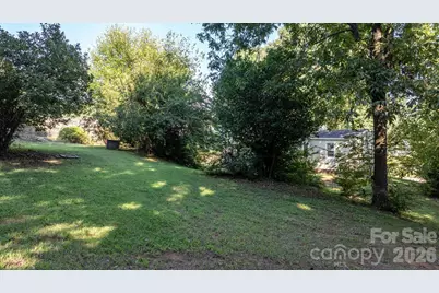 3221 1st Avenue Drive SE, Conover, NC 28613 - Photo 33