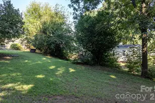 3221 1st Ave Dr SE, Conover, NC 28613 - Photo 33