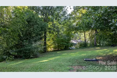 3221 1st Avenue Drive SE, Conover, NC 28613 - Photo 37