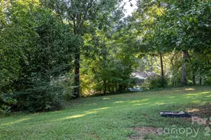 3221 1st Ave Dr SE, Conover, NC 28613 - Photo 37