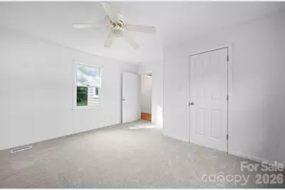 3221 1st Avenue Drive SE, Conover, NC 28613 - Photo 15