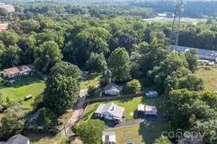 3221 1st Ave Dr SE, Conover, NC 28613 - Photo 45