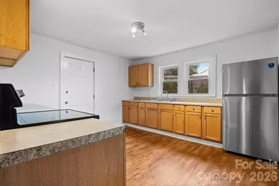3221 1st Avenue Drive SE, Conover, NC 28613 - Photo 7