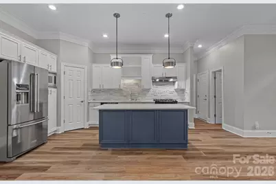 6415 Wakehurst Road, Charlotte, NC 28226 - Photo 15
