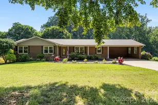4022 Lynn Cir, Shelby, NC 28152 - Photo 3