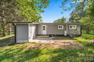 2938 11th Ave SW, Hickory, NC 28602 - Photo 25