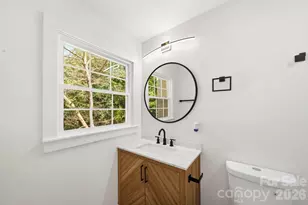 6800 Ludwig Dr, Charlotte, NC 28215 - Photo 11