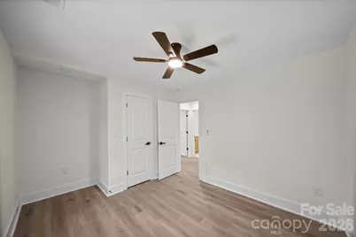 6800 Ludwig Drive, Charlotte, NC 28215 - Photo 15