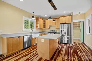19 Magnolia Farms Dr, Asheville, NC 28806 - Photo 11