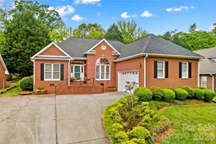 943 Argyle Ct, Statesville, NC 28677 - Photo 1