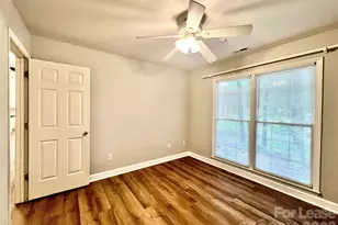 4409 Stonefield Dr, Charlotte, NC 28269 - Photo 19