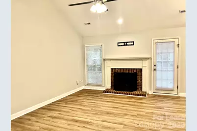 4409 Stonefield Drive, Charlotte, NC 28269 - Photo 11