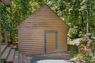 447 Hidden Lake Pkwy, Nebo, NC 28761 - Photo 9