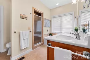 132 Rocky Top None, Sugar Mountain, NC 28604 - Photo 25