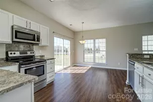 2034 Wexford Way, Statesville, NC 28625 - Photo 9