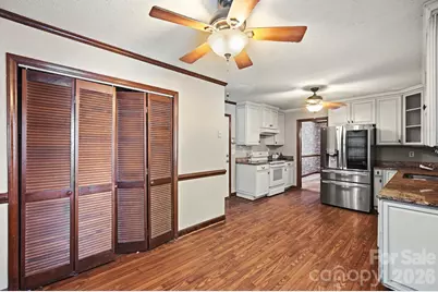 3321 Chilham Place, Charlotte, NC 28226 - Photo 15