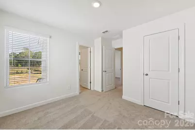 8236 Hidden Springs Trail, Charlotte, NC 28216 - Photo 17