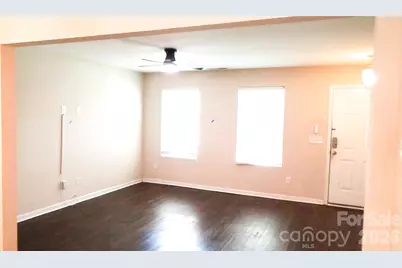10738 Derryrush Drive, Charlotte, NC 28213 - Photo 9