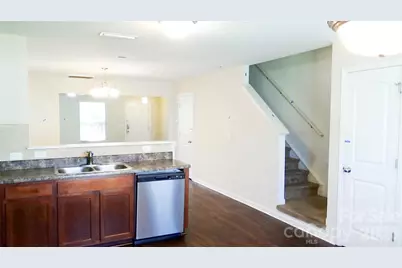 10738 Derryrush Drive, Charlotte, NC 28213 - Photo 11