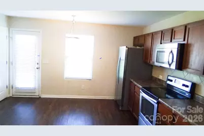 10738 Derryrush Drive, Charlotte, NC 28213 - Photo 7