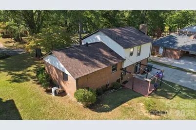13519 Four Oaks Lane, Matthews, NC 28105 - Photo 3