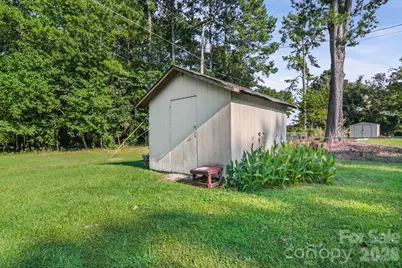 13519 Four Oaks Lane, Matthews, NC 28105 - Photo 5