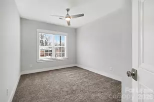 2305 Sanders Ave, Charlotte, NC 28216 - Photo 27