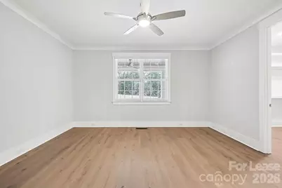 2305 Sanders Avenue, Charlotte, NC 28216 - Photo 23