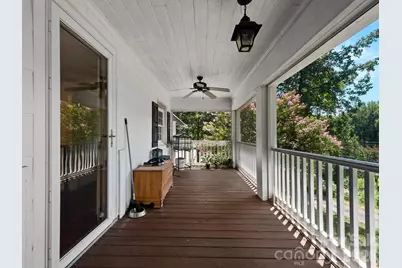 689 S Trade Street, Tryon, NC 28782 - Photo 15