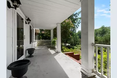 689 S Trade Street, Tryon, NC 28782 - Photo 3