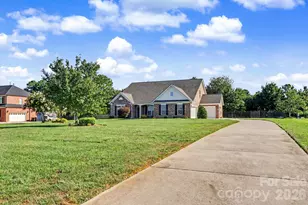 2117 Belle Regal Cir, Rock Hill, SC 29732 - Photo 1