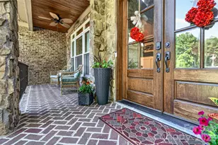 6653 Goose Point Dr, Lake Norman of Catawba, NC 28037 - Photo 9