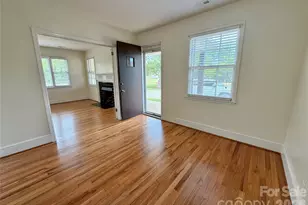917 W Pine St, Blacksburg, SC 29702 - Photo 5