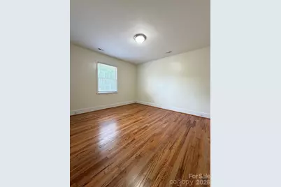 917 W Pine Street, Blacksburg, SC 29702 - Photo 17