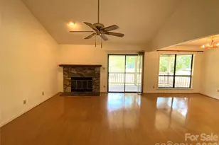 7962 Greenside Ct, Charlotte, NC 28277 - Photo 3