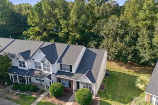 2826 Mayer House Ct, Charlotte, NC 28214 - Photo 25