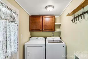 418 Sharptown Rd, Canton, NC 28716 - Photo 35
