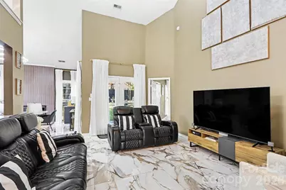3907 Yorkford Drive, Charlotte, NC 28269 - Photo 7