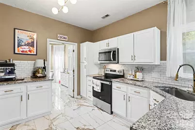 3907 Yorkford Drive, Charlotte, NC 28269 - Photo 13