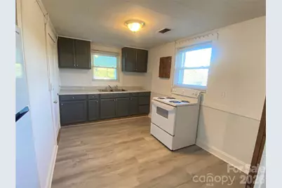 2991 Perkins Avenue, Morganton, NC 28655 - Photo 5