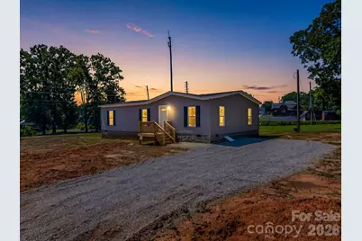 276 Mulberry Street, Forest City, NC 28043 - Photo 1