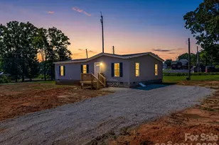276 Mulberry St, Forest City, NC 28043 - Photo 1