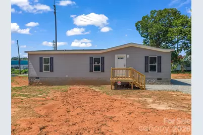 276 Mulberry Street, Forest City, NC 28043 - Photo 3