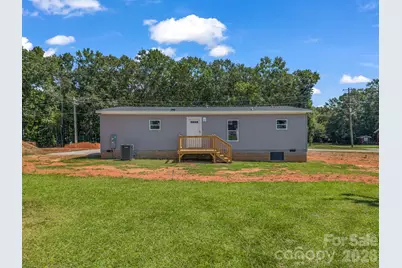 276 Mulberry Street, Forest City, NC 28043 - Photo 5