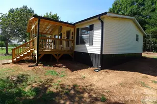 2005 Monico Ln, Yadkinville, NC 27055 - Photo 1