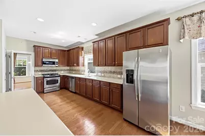 13210 Arbor Day Court, Charlotte, NC 28269 - Photo 15